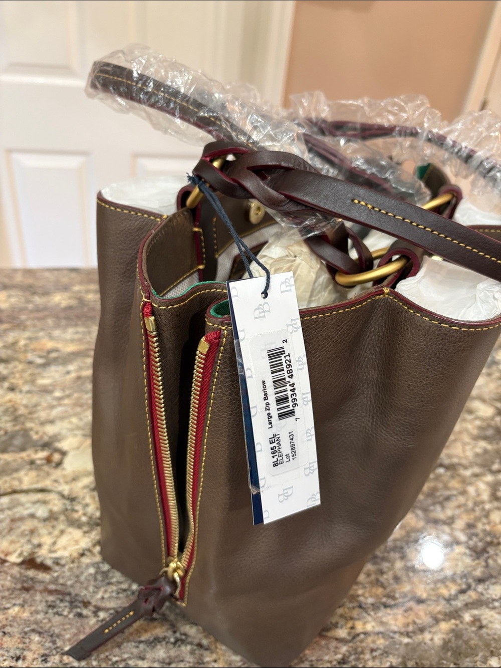 NWT Dooney & Bourke Florentine Leather Large Zip Barlow Satchel in Elephant - Picture 3 of 9